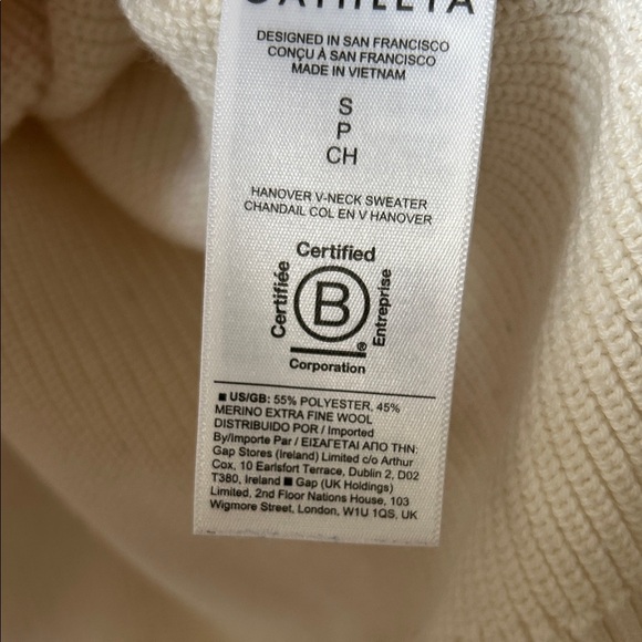 Athleta Hanover Wool blend  V-Neck Sweater Ivory size S - Picture 7 of 8
